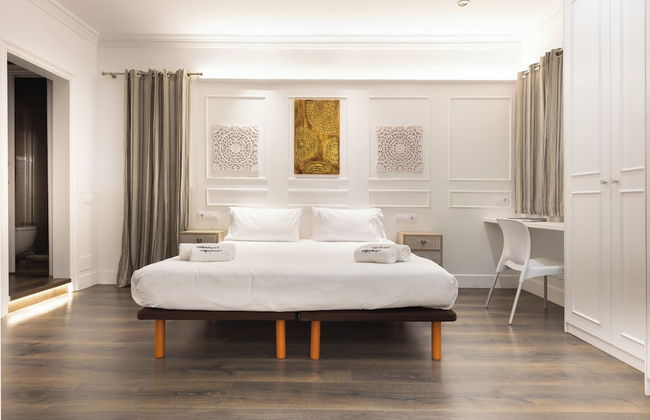 Enjoybcn Coliseum Apartments - Photo 13