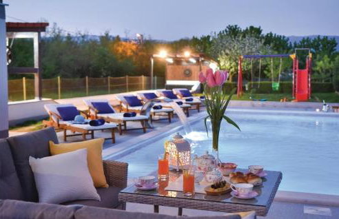 Pet Friendly Home In Karakasica - Foto 32