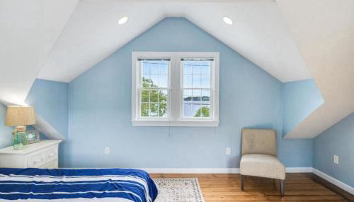 Family Lakeside Escape with Private Beach and Calm Waters - Foto 3