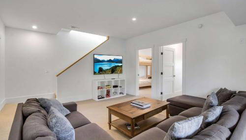 Magnificent Chalet Sweeping Views and Hot Tub - Foto 3