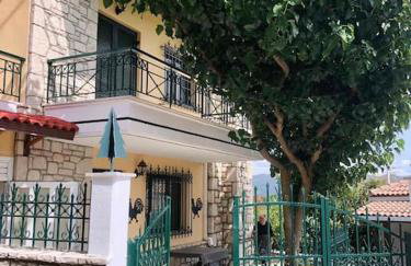 Παραδοσιακό Αρχοντικό με Τζάκι - Photo 12