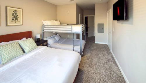 1st Floor 2B2B-Pool, Parking, Gym, 30mnt to Austin - Foto 2, Other