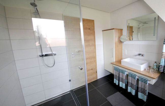 Amazing Apartment in Unterkirnach - Photo 6