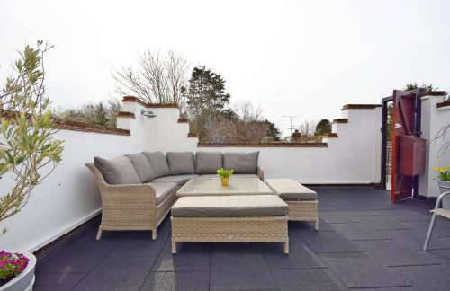 Bankside, Middleton - Photo 11