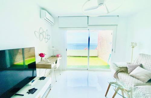 Jardines de Adnania en Marina del Este con vistas al mar - Photo 8