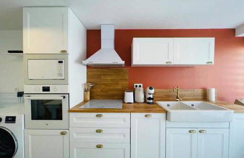 La Touzetterie avec SPA-cour privée - Foto 11