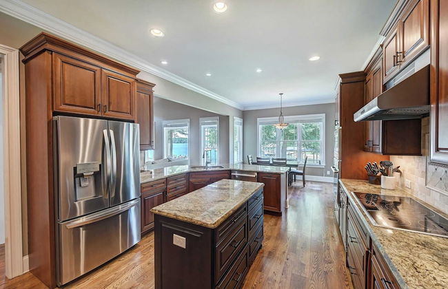 Dock Holiday by Avantstay Custom Home + New Dock - Foto 16