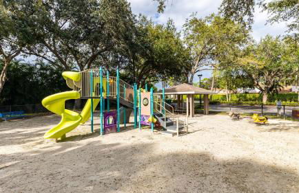 Private Pool Firepit Game Room Mins to Beaches Community Amenities Casa Solara by AvantStay - Foto 100