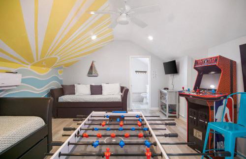 Views! Beachside, Hot Tub, Arcade, Family Beach Retreat with Fun for Every Age! - Foto 26