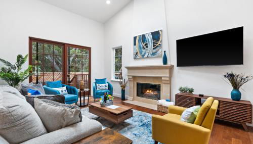 Gorgeous Santa Cruz Villa - Modern Beachside Paradise with NEW Hot Tub & Fast Wi-Fi - Foto 1, Garden view