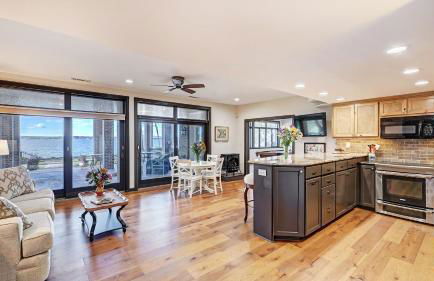 Landover Lodge by Avantstay Waterfront + Dock - Foto 62