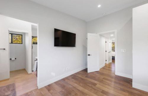 Summit Lodge- Sleeps 10, 4 Full Bath, Pet Friendly - Foto 9