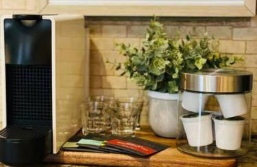 Tropical Oasis House Private Pool Family Yard - Photo 17