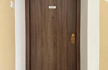 Emily at CITY CENTER - Foto 68