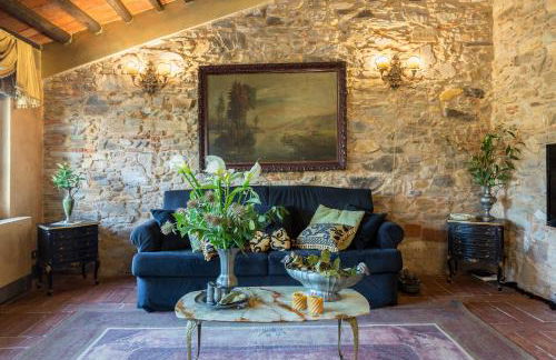 La Dimora dei Conti, Indulge in a Country Farmhouse Apartment with Jacuzzi Facing the Town! - Foto 69
