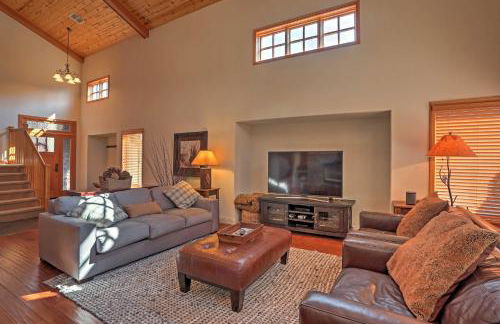 Updated Spacious Truckee Home Hot Tub and BBQ Patio - Foto 5