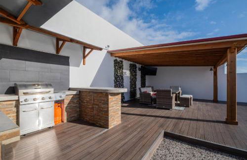 Casa Celeste - Deluxe Ocean View/Heated Pool - Photo 18