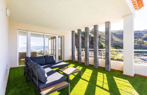 Sunset Horizon Spa Retreat by Eden Rentals - Foto 13