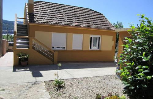 Casita con terreno a 10 minutos del centro de Vigo - Foto 1