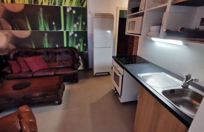 Captivating 4-bed Apartment in Kotka Saunafacility - Photo 14