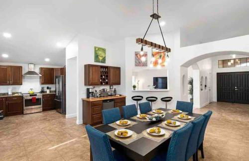 Luxury Scottsdale Retreat Heated Pool and Mini Golf - Foto 14