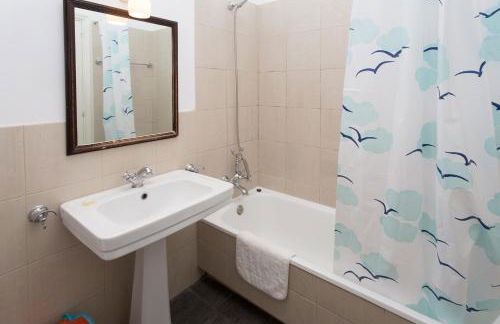 Letsgo Camp Nou Apartment - Photo 28