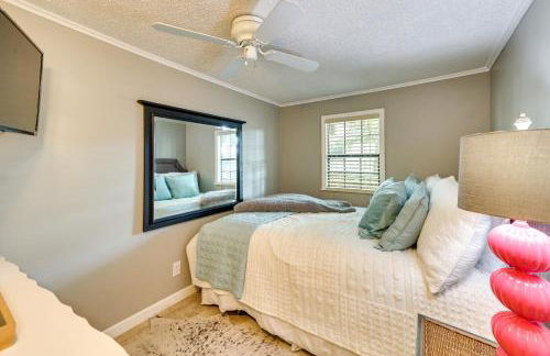 Waterfront Home with Dock in South Grand Lake! - Foto 24