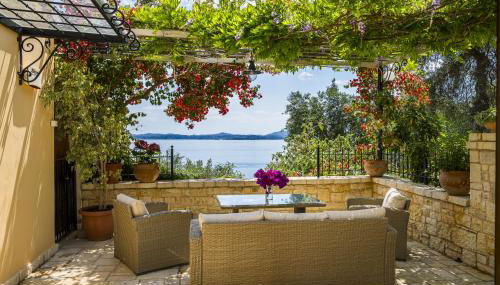 Tatiana Seaview House by Konnect, Nisaki - Foto 1