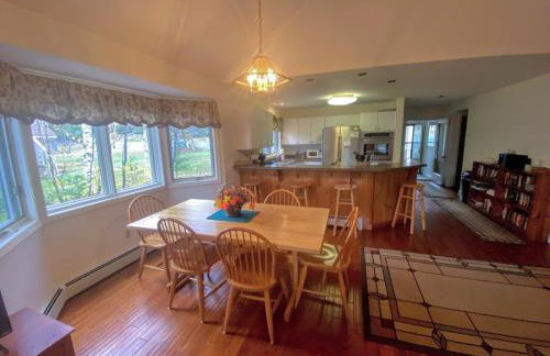 F9 Fairway Village home on the Mt Washington golf course - in the heart of Bretton Woods - Foto 26