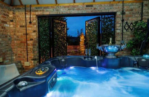 Lincoln Holiday Retreat View with Private Hot Tub - Foto 50