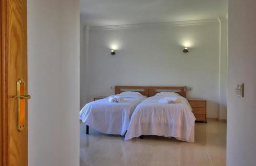 Luxurius Villa with private pool - Foto 16