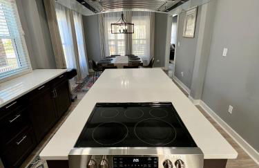 Calm 4BR-3BA 10 min DT Airport by LSP Homes - Foto 7