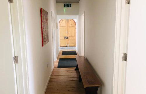 Afan Forest Bunk House-Converted Chapel Sleeps 35 - Foto 2