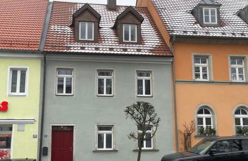 VOH Exklusives Wohnhaus MITTEN in Vohenstrauß, bis 8 Personen!!! - Foto 13