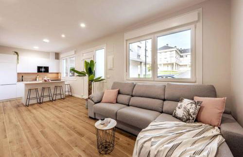 White Tree Rooms and Apartments - Foto 2