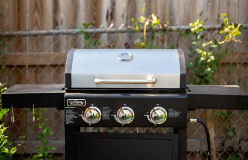 Stylish and Cozy 2BR in Vibrant East Austin - Foto 14