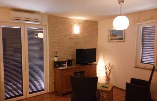 Apartment Asparagus - Photo 1