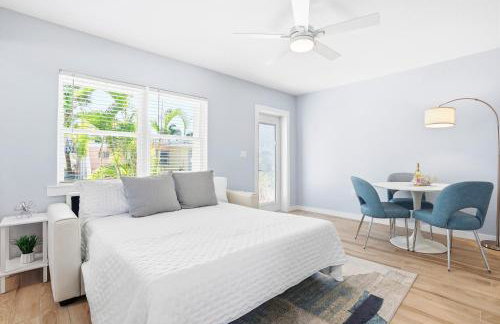 Siesta Key, Heated Pool, Dock on Lagoon, Turtle Beach 1-mile and Crescent Beach 2-miles, 1-bdr - Foto 17
