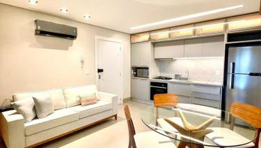 Um Luxo de Vista, Lindo Closet e Móveis Assinados - Foto 3