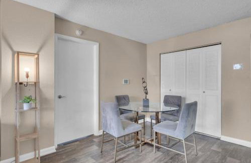 Centrally Located 2 BED in the Heart of NMB - Foto 4