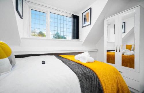 Charming Harvington Cottage - Hot Tub, Pet Friendly, Sleeps 11 - Foto 29