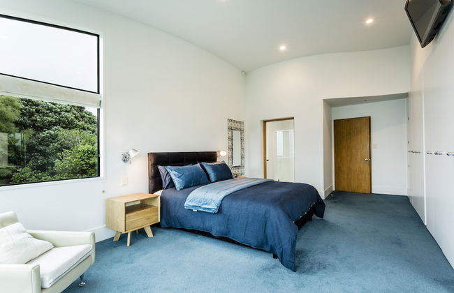 Oasis on Belmont Lane - Photo 4