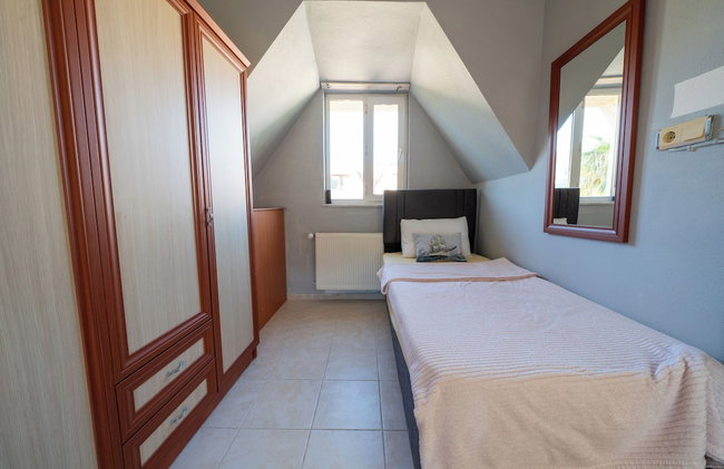 Villa Şükran Daily Weekly Rentals İçmeler - Foto 12
