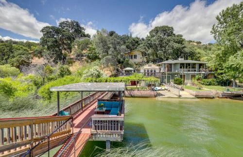 Clear Lake Getaway with Dock Access and Shared Yard! - Foto 23