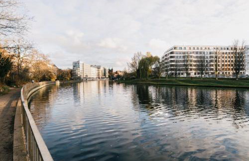 Homely Berlin - Modern , Balcony , Near River , Family & Business - Foto 48