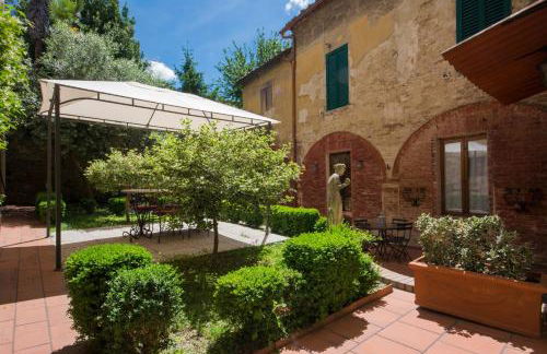 Regis Condo - Photo 88