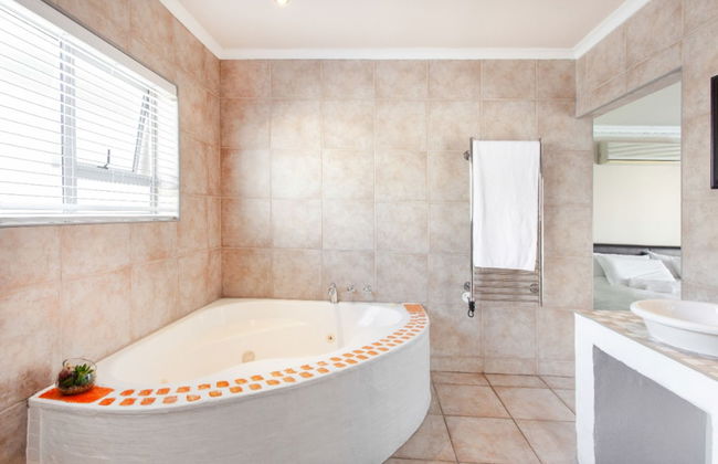 Villa West Beach - Photo 14