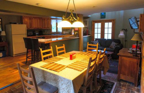 Five-Story Vacation Rental near Stowe Mountain and Smugglers' Notch Ski Resorts, Vermont - Foto 8