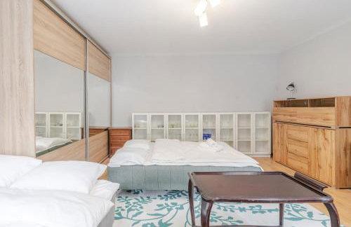 Chorzów Batory Snug Apartment by BookingHost - Foto 11