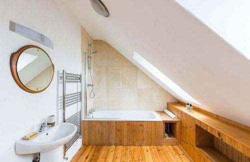 The Workshop- Eco Cottage by the Coastal Path - Photo 24